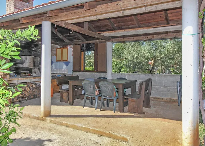 Ane In - Istrien 게스트하우스